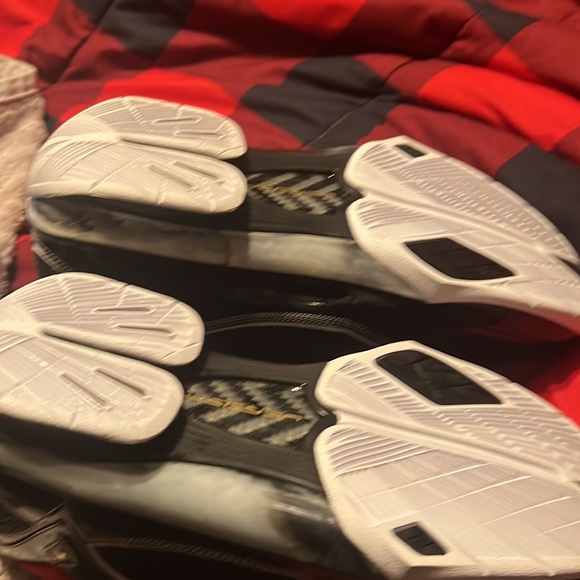 Jordan’s - Picture 3 of 4